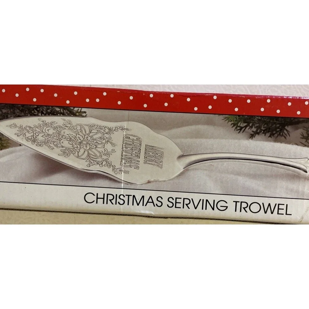 INTERNATIONAL SILVER COMPANY CHRISTMAS SERVING TROWEL PIE  SERVEWARE 1997 NOS !